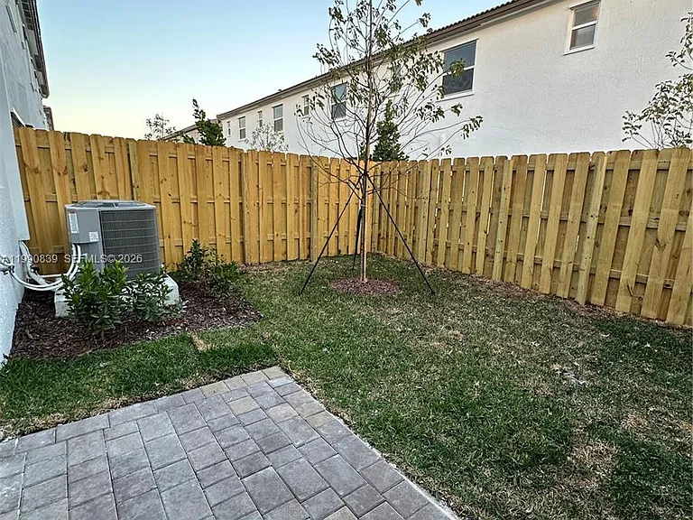 2889 SE 25rd 2889 Homestead #2889 — Photo 23