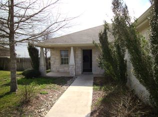 1408 Colton Ln, Lockhart, TX 78644