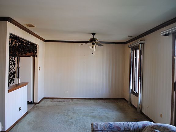 3rd image of 11324 Moraine Dr APT H