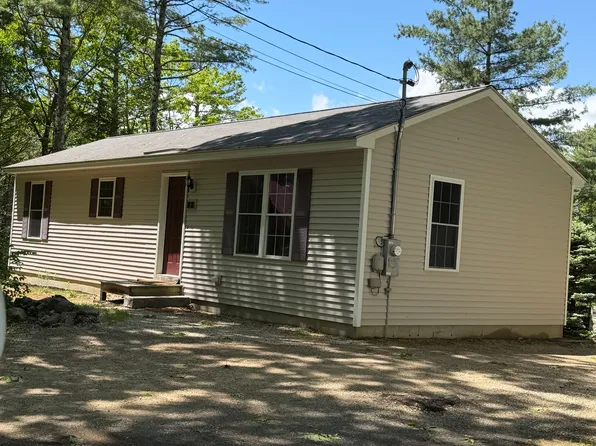 16 Corn Swamp Rd, York, ME 03909