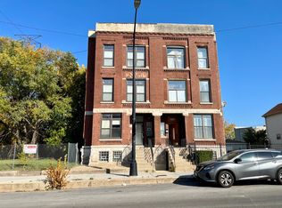 2562 W Washington Blvd, Chicago, IL 60612