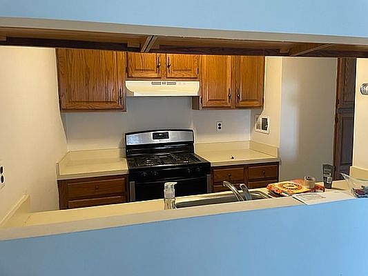 3rd image of 25-54 12th St #5B
