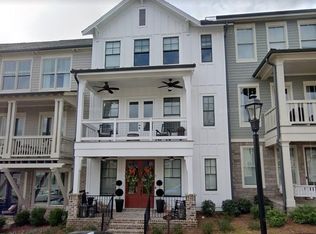 320 Maplewood Dr #320, Roswell, GA 30075
