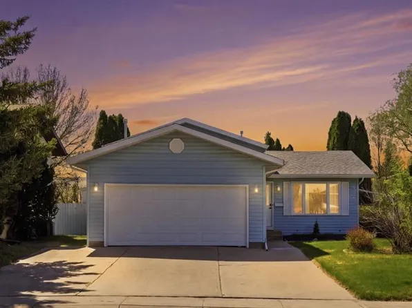 230 Konihowski ROAD, Saskatoon, SK S7S 1A7