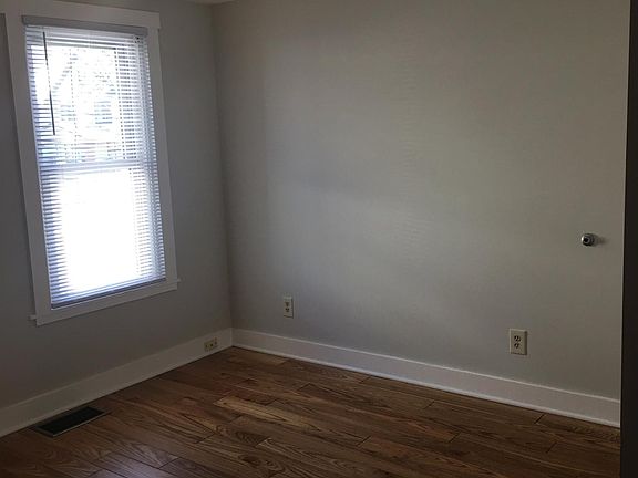 4th image of 719 Excelsior Ave Unit B