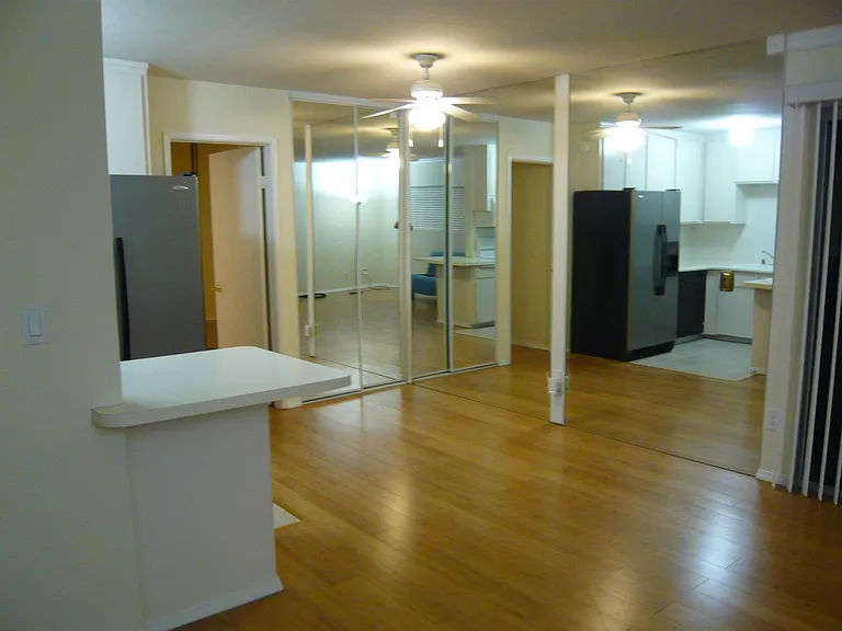 4404 Bond St #L — Photo 9