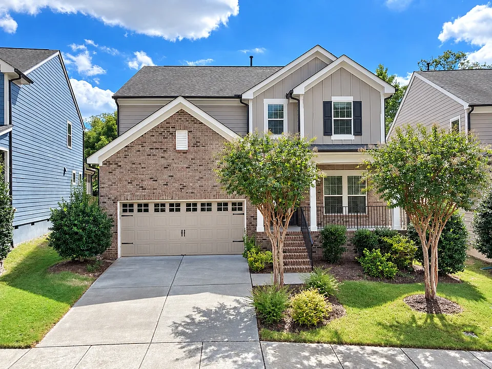 1209 Magnolia Row Trl