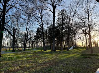 1300 S Main St, Butler, MO 64730