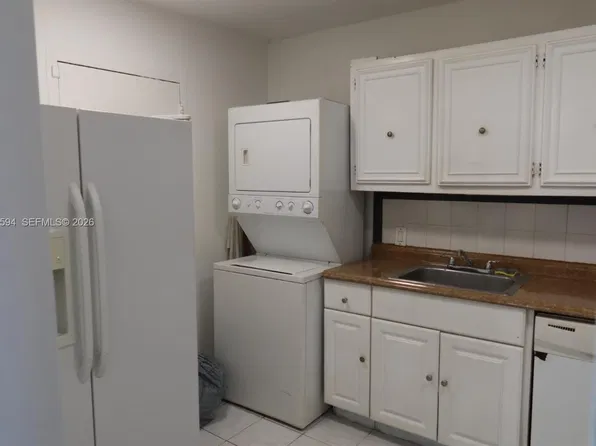 4848 NW 24th Ct, Fort Lauderdale, FL