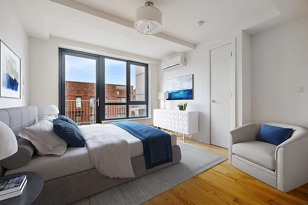 Rented by MNS | media 2