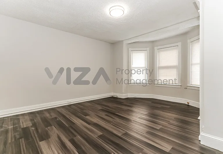 721 Hunter St #2 — Photo 4