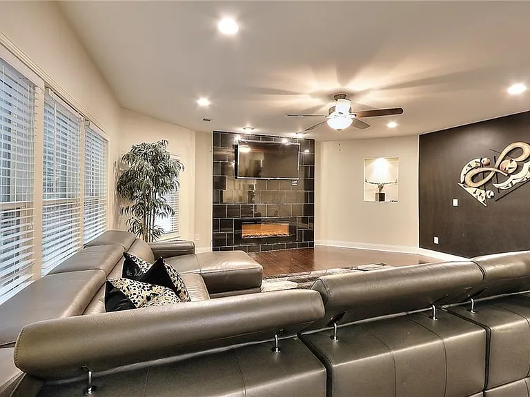 2676 Brickell Sq — Photo 56