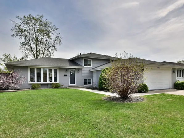 1509 Shelley Ct, Darien, IL 60561