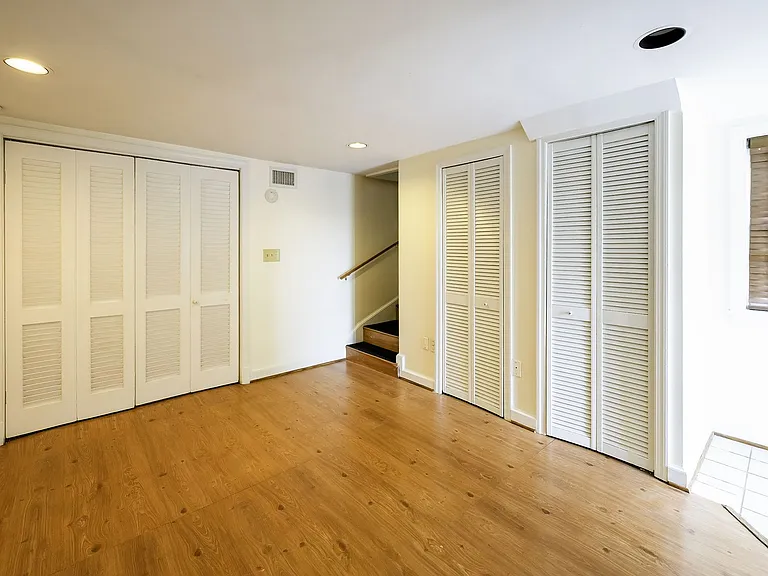 4441 Brandywine St NW — Photo 45