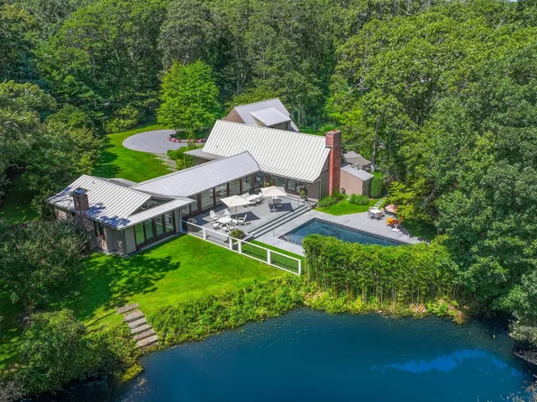 118 Georgica Close Rd, East Hampton, NY 11937