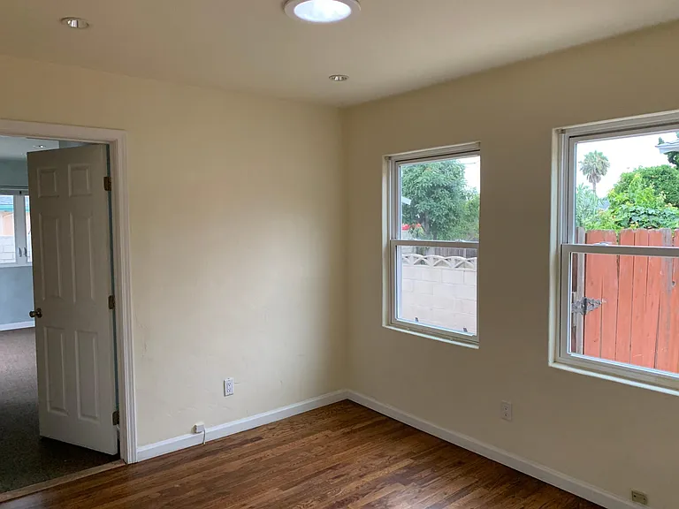 656 Corvina St — Photo 11