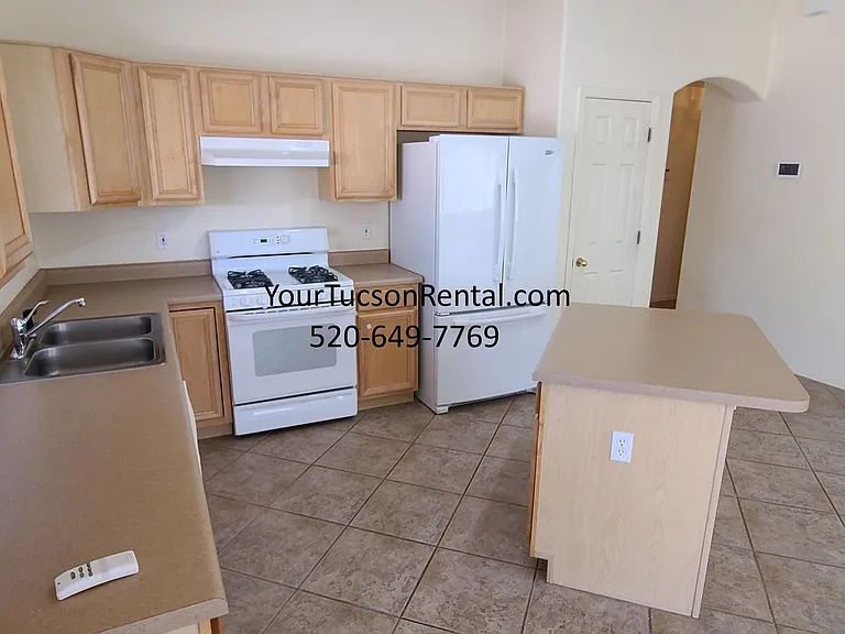 2632 W Brandy Crest Dr — Photo 16