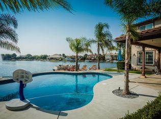 10663 E Landmark Way, Clovis, CA