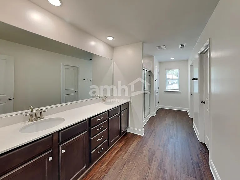 13005 Redwind Dr — Photo 13