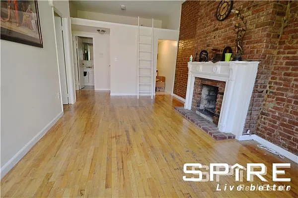 Rented by Spire Group | media 7