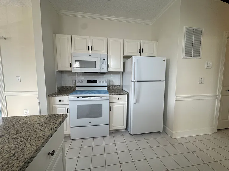 4765 Wild Iris Dr #305 — Photo 10