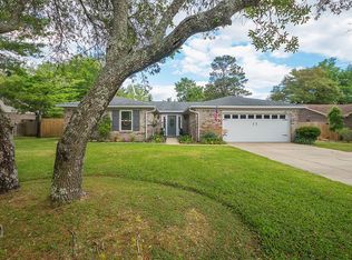 804 Saint Kitts Cv, Niceville, FL 32578