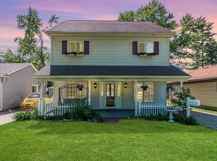 12387 Cavell St, Livonia, MI 48150