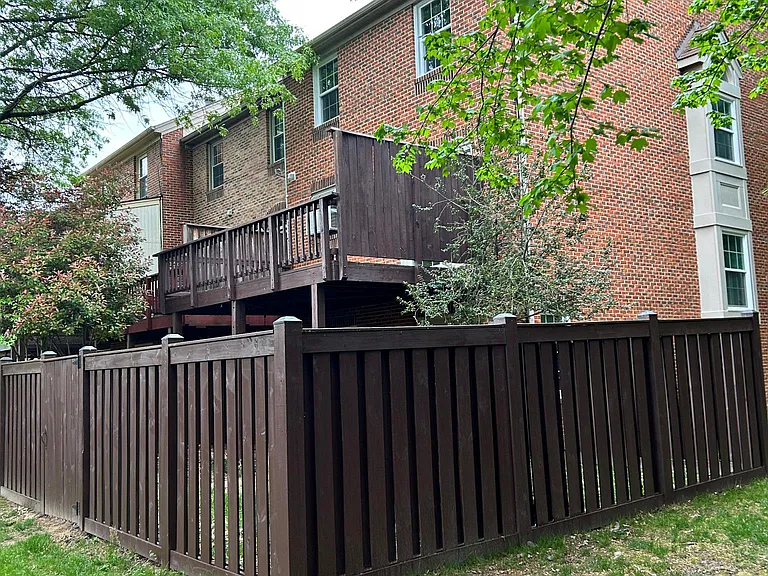 8021 Merry Oaks Ct — Photo 7