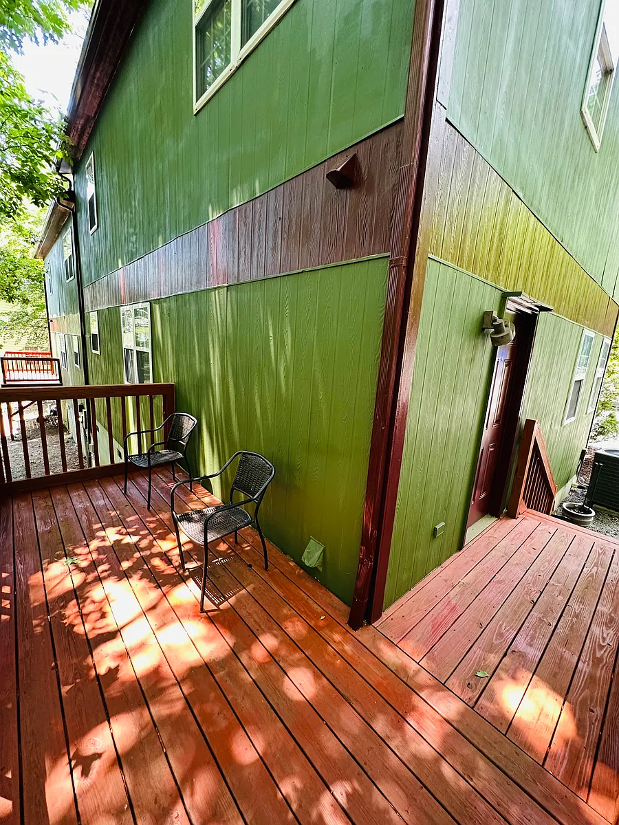 Building Photo - 202 Jay St #A