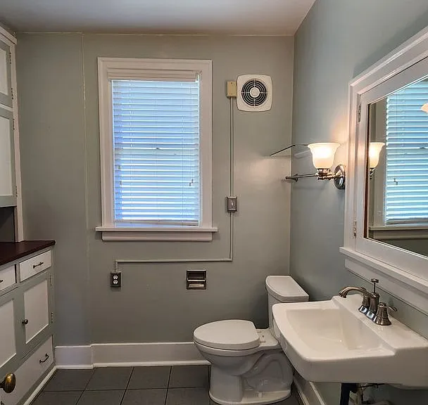 100-106 Daly Ave — Photo 12