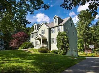 94 Saddle Hill Rd, Hopkinton, MA 01748