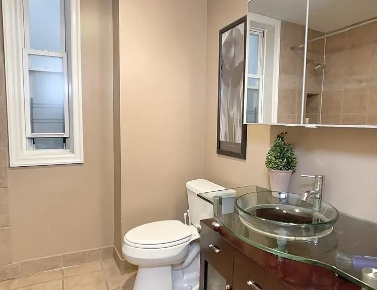 174 W 89th St #2D — Photo 9