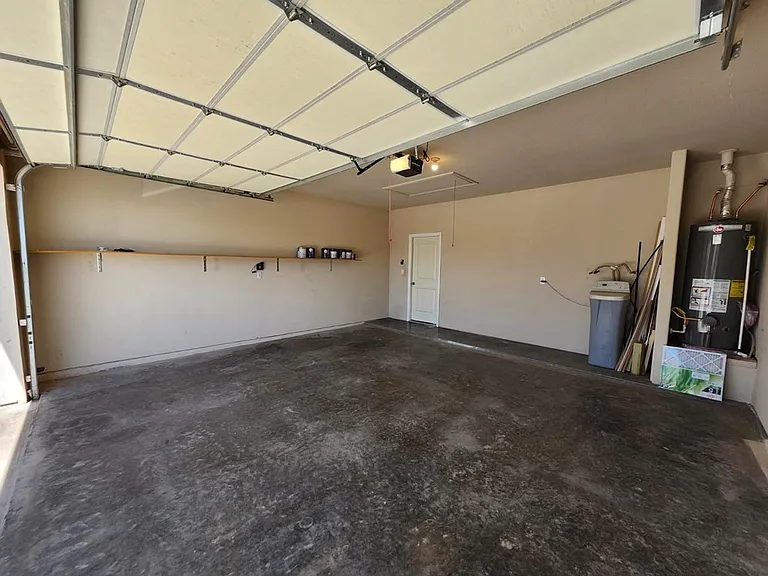 6406 Hall Of Fame Blvd — Photo 39