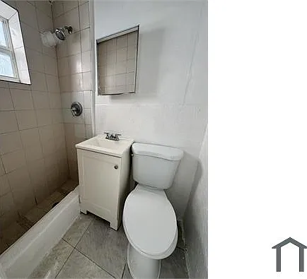 845 SW 6th St #3 — Photo 8