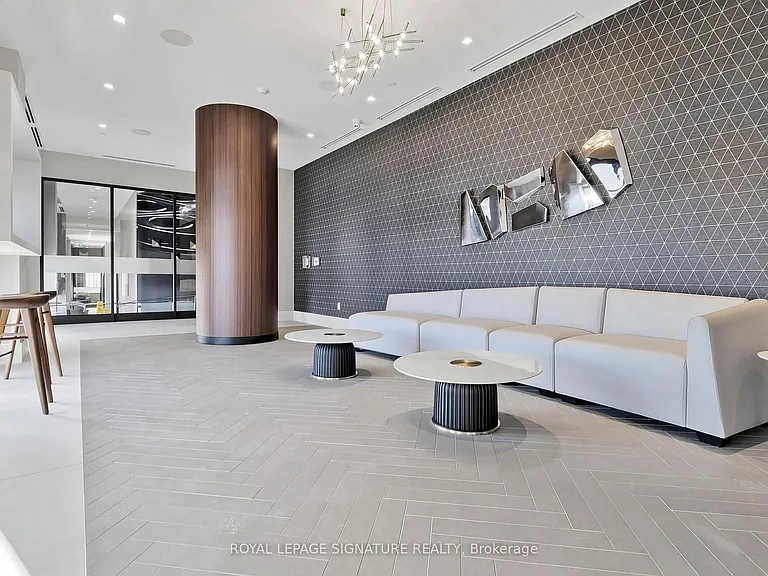 2550 Simcoe St N #2121 — Photo 33