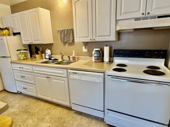 1659 Capital Ave #0, Madison, WI 53705