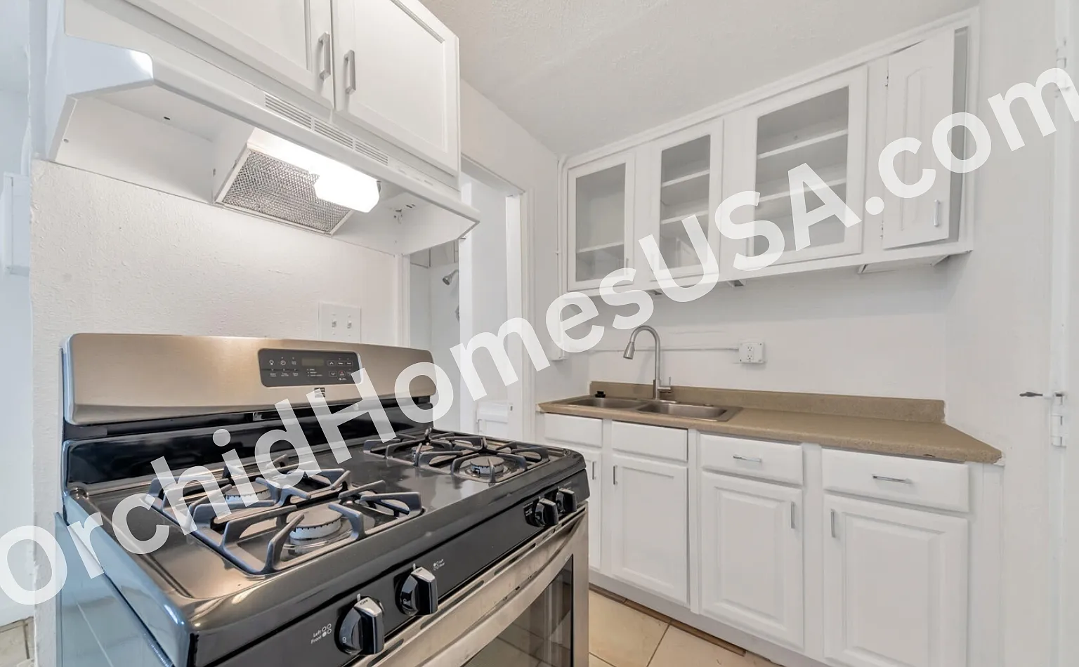 909 South 35th Avenue - Unit 3 — Photo 1