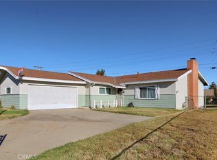 6411 Tournament Dr, Riverside, CA 92509