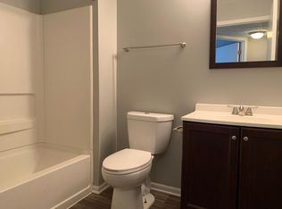 3357 Plum Creek Dr, Columbus, OH 43219