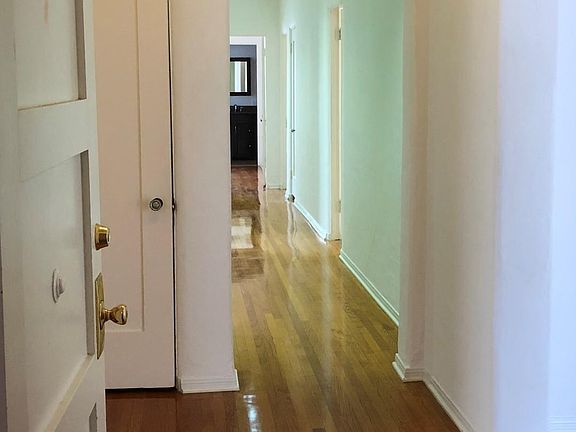 2nd image of 1108 S Hayworth Ave