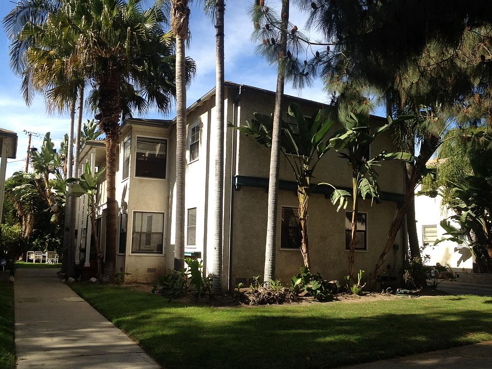 1st image of 4131 W Toluca Lake Ave #4131