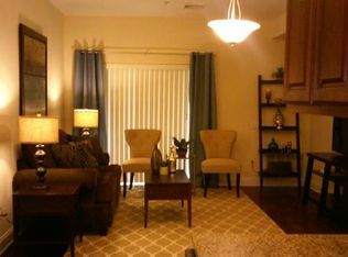 423 River Dr APT 203, Allentown, PA 18109
