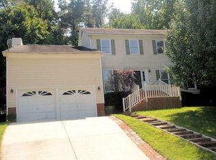 200 Penchant Ct, Cary, NC 27513