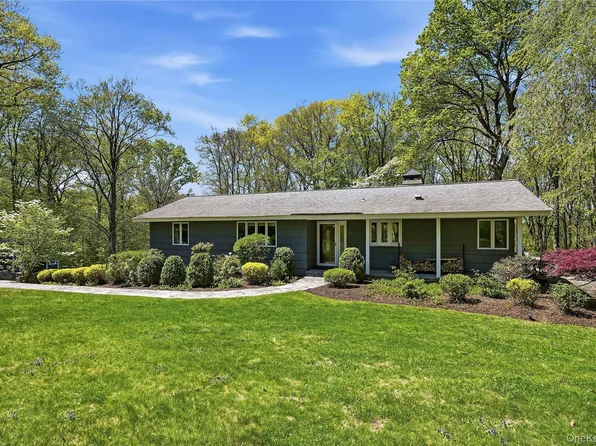 19 Macaulay Road, Katonah, NY 10536