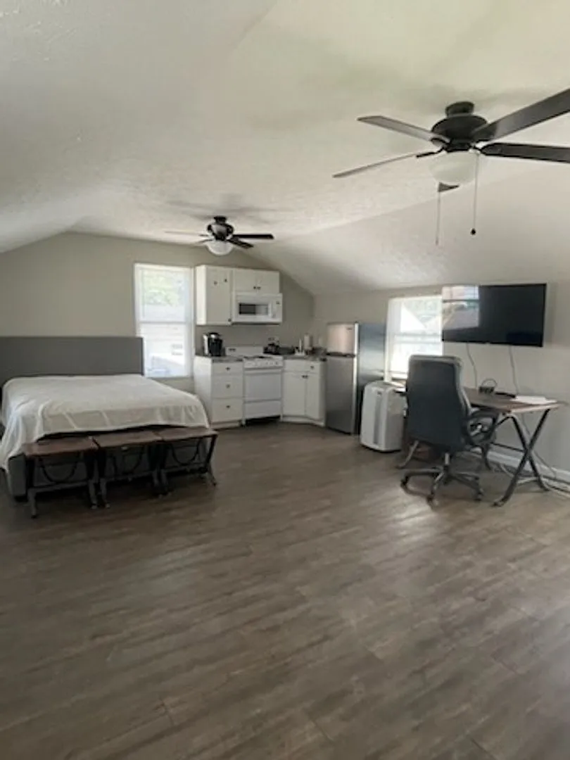 Studio Apartment in Hurricane — Photo 3