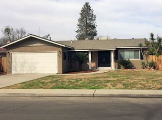 288 Meadow Ln, Lemoore, CA 93245