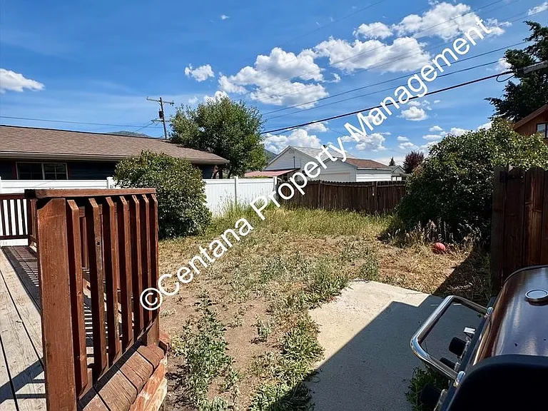 2606 Phillips St — Photo 40