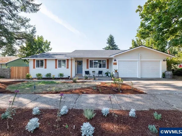 1874 Cedarcrest Dr S, Salem, OR 97306