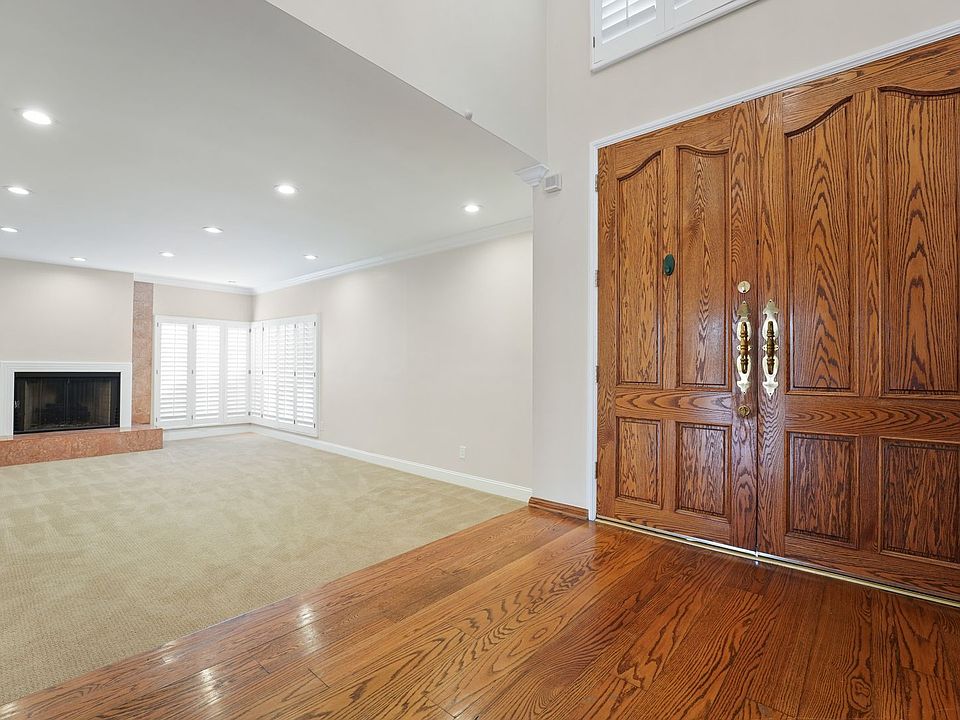 4626 Monarca Dr, Tarzana, CA 91356 | Zillow