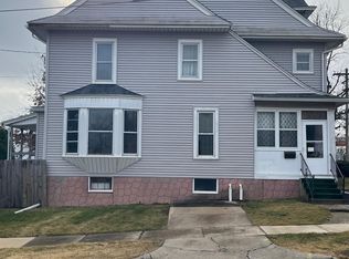 700 S Main St, Kewanee, IL 61443
